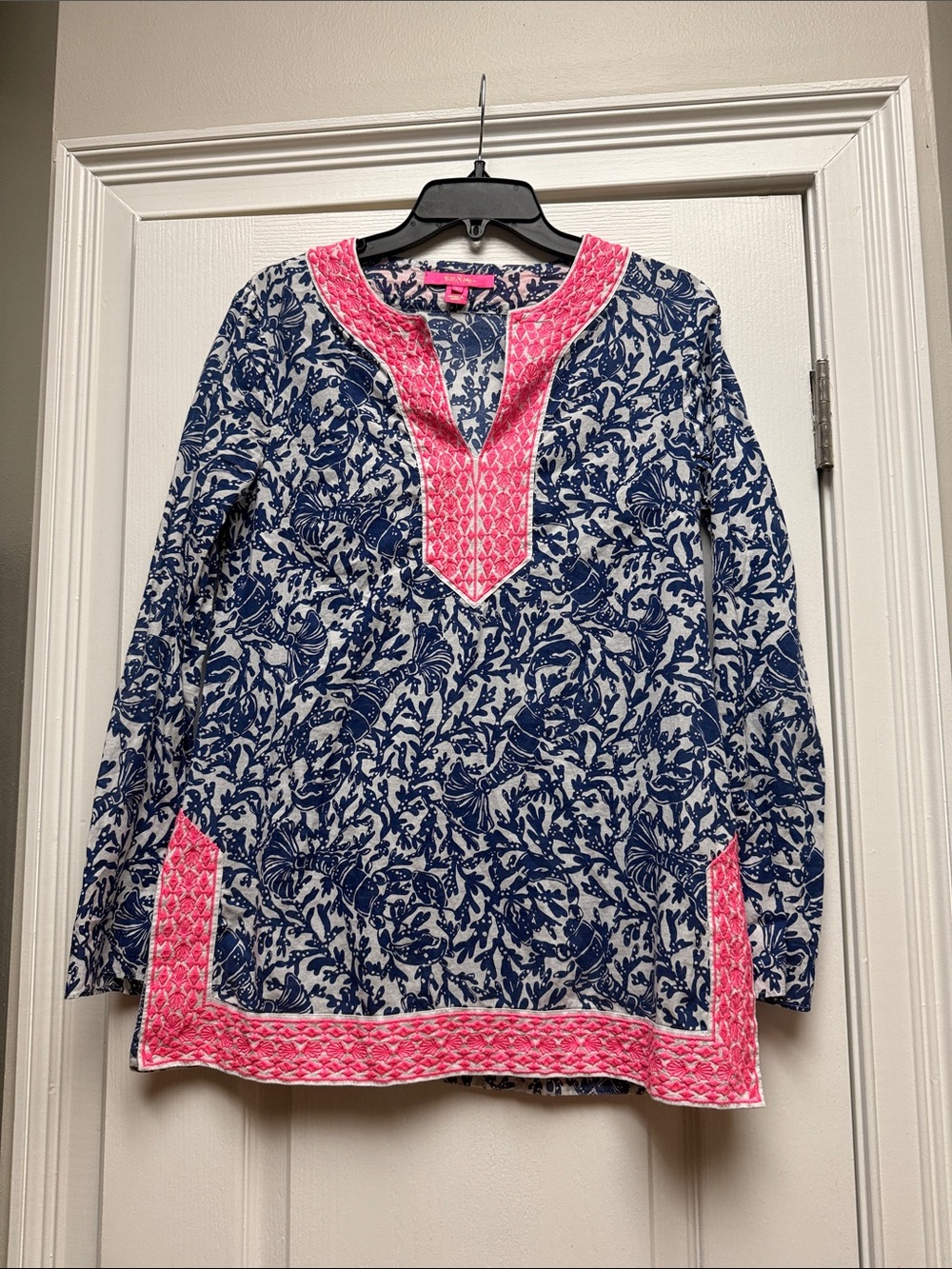 Lilly Pulitzer "Oyster Bay Blue Krillin It" ocean cove tunic